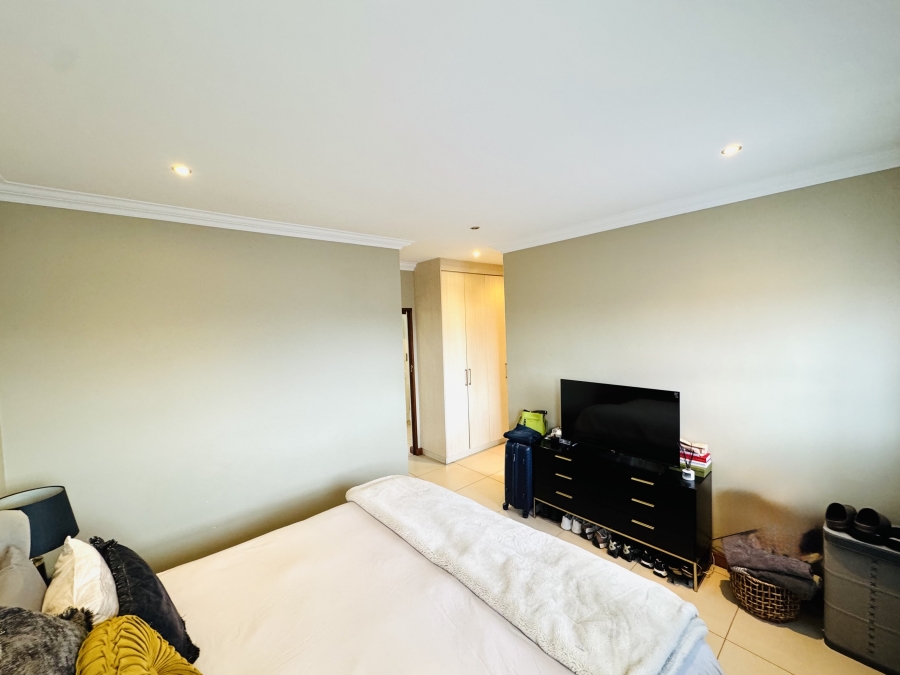 3 Bedroom Property for Sale in Thatchfield Hills Gauteng