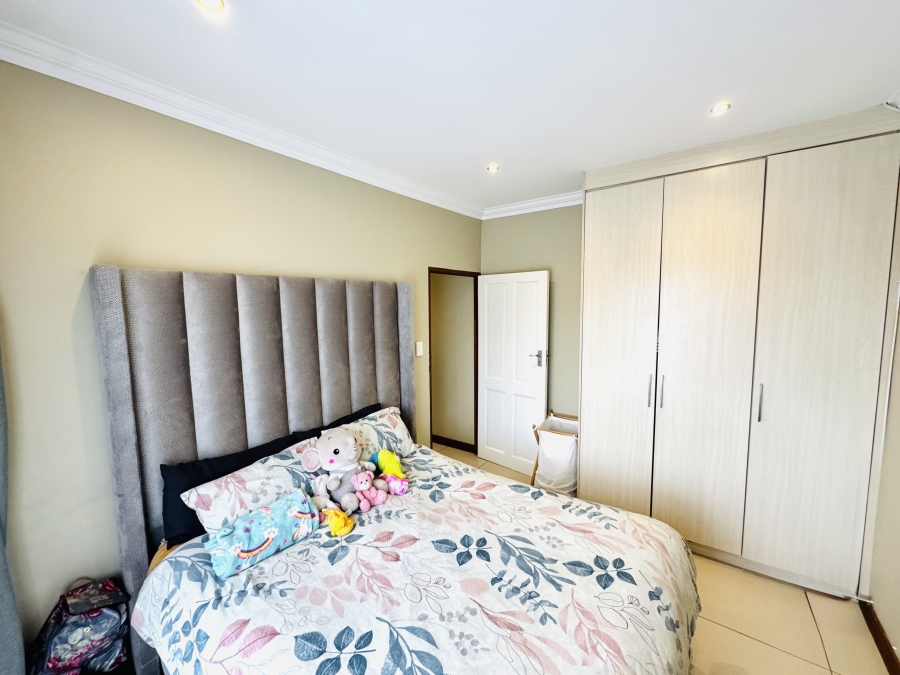 3 Bedroom Property for Sale in Thatchfield Hills Gauteng