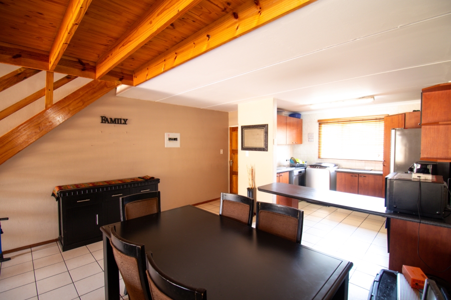 4 Bedroom Property for Sale in Halfway Gardens Gauteng