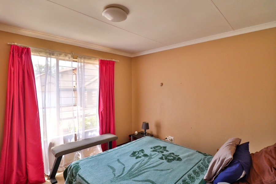 4 Bedroom Property for Sale in Halfway Gardens Gauteng