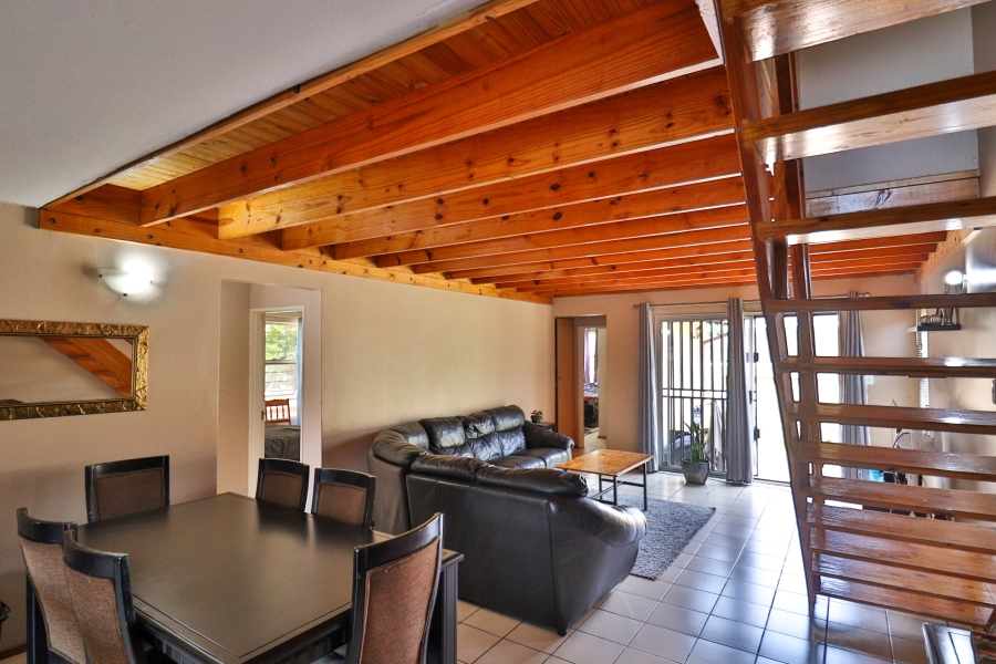 4 Bedroom Property for Sale in Halfway Gardens Gauteng