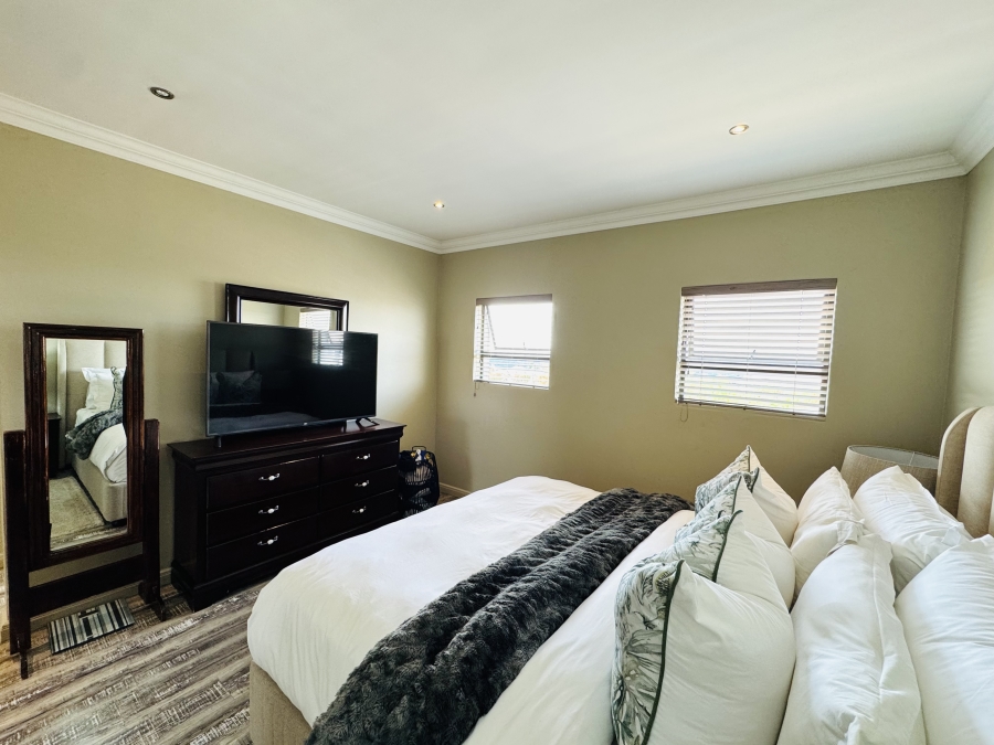 3 Bedroom Property for Sale in Thatchfield Hills Gauteng