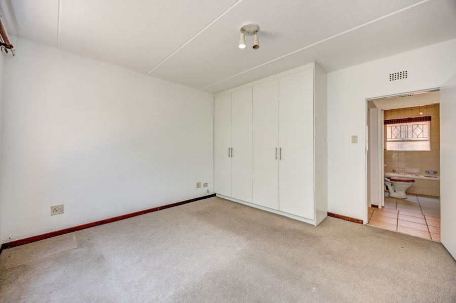 2 Bedroom Property for Sale in Fourways Gauteng