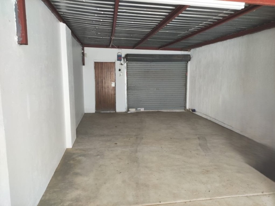 To Let 1 Bedroom Property for Rent in Highlands North Gauteng