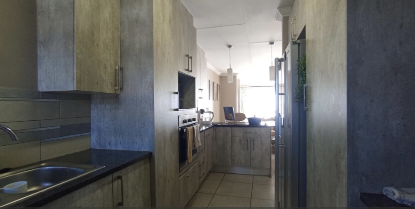 3 Bedroom Property for Sale in Amberfield Gauteng