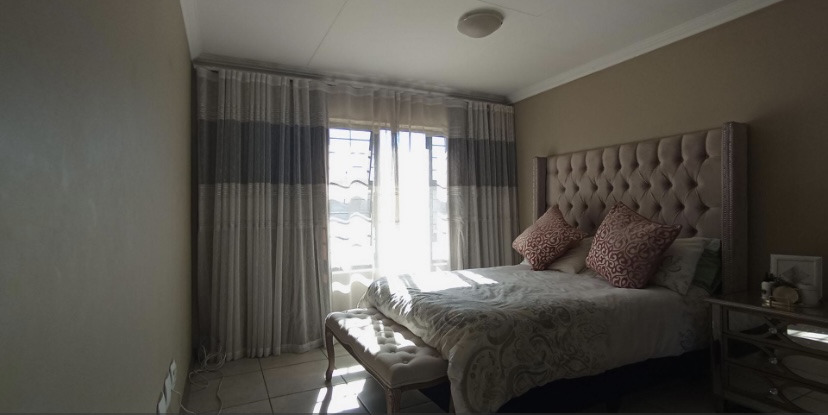 3 Bedroom Property for Sale in Amberfield Gauteng