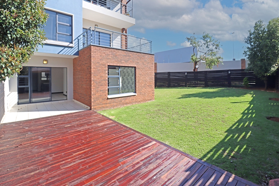 3 Bedroom Property for Sale in Greenstone Hill Gauteng