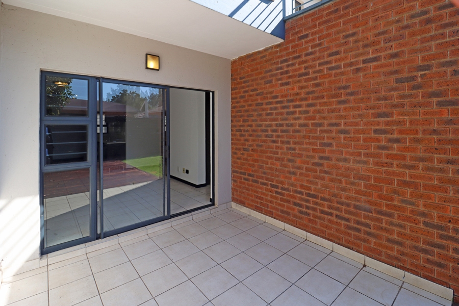 3 Bedroom Property for Sale in Greenstone Hill Gauteng