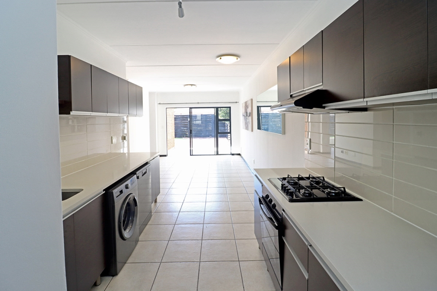 3 Bedroom Property for Sale in Greenstone Hill Gauteng