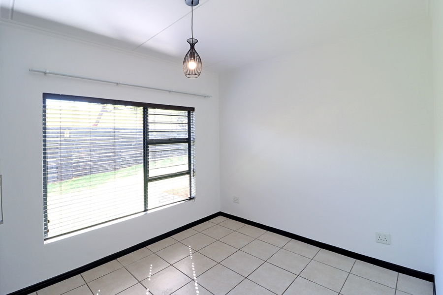 3 Bedroom Property for Sale in Greenstone Hill Gauteng