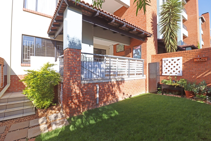 2 Bedroom Property for Sale in Greenstone Hill Gauteng