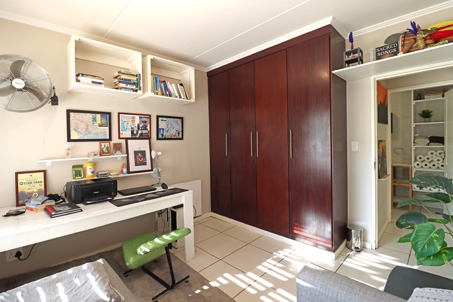 2 Bedroom Property for Sale in Greenstone Hill Gauteng