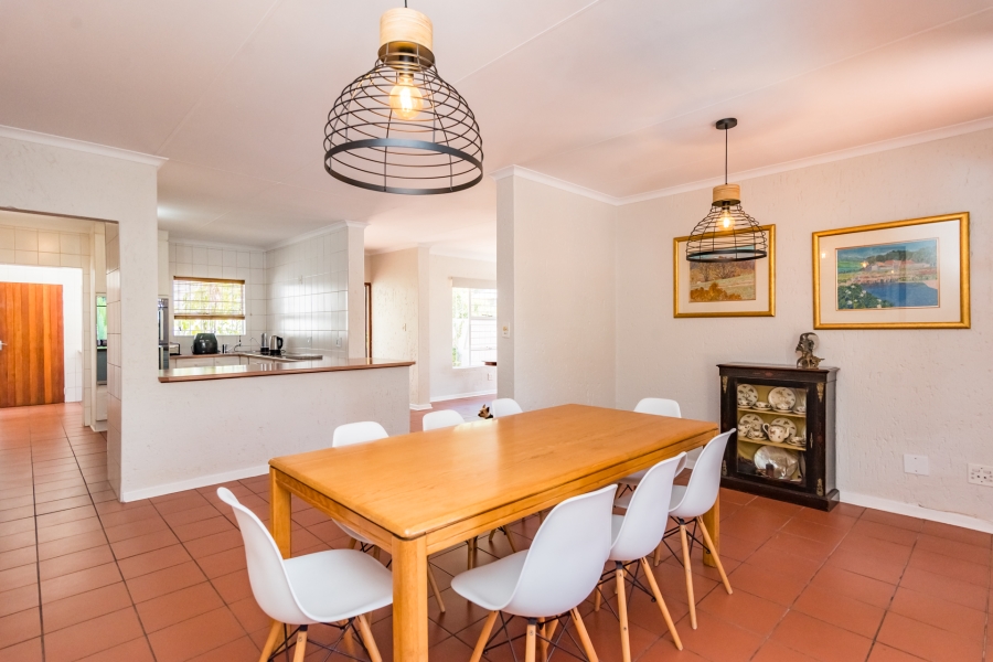 3 Bedroom Property for Sale in Magaliessig Gauteng