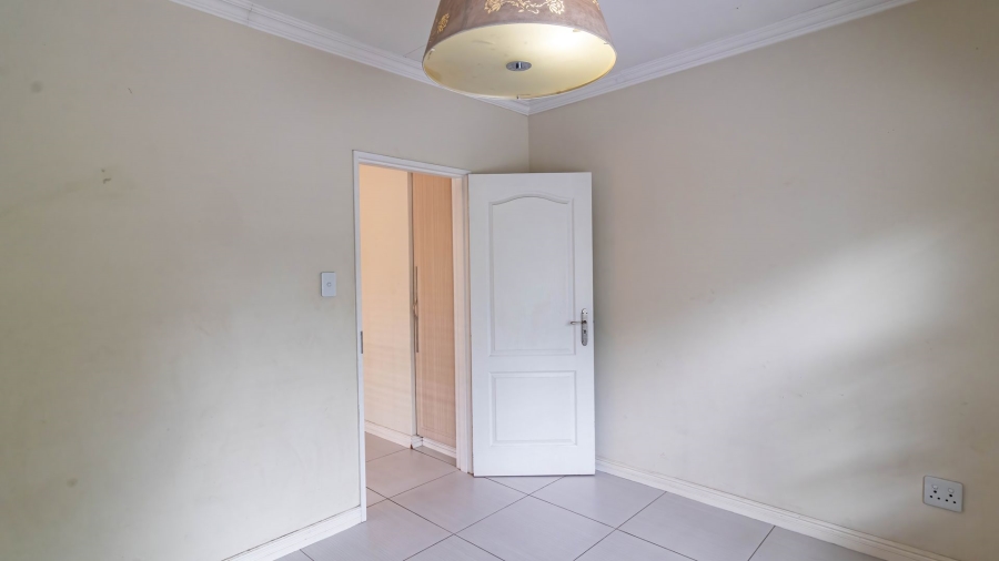 3 Bedroom Property for Sale in Raceview Gauteng