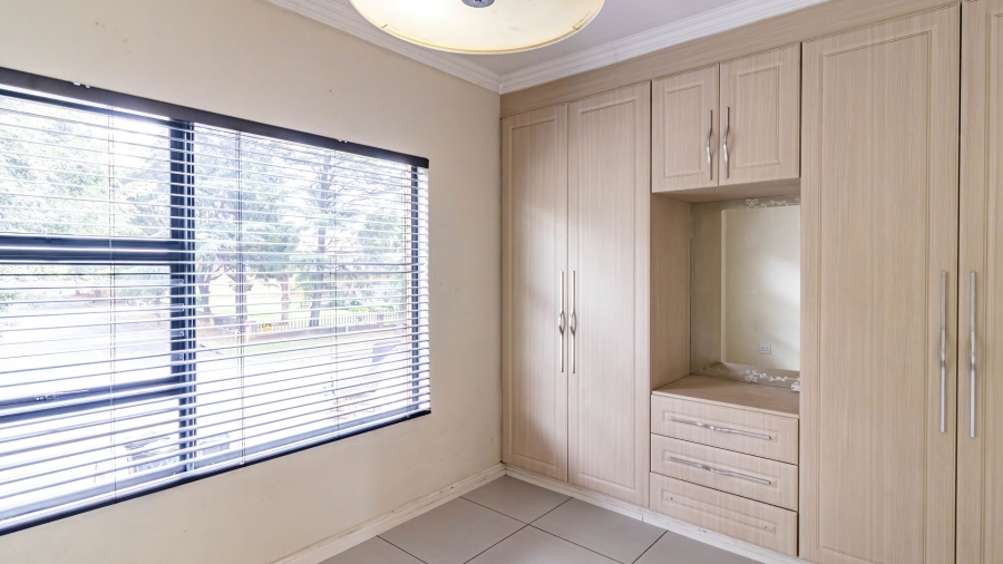 3 Bedroom Property for Sale in Raceview Gauteng