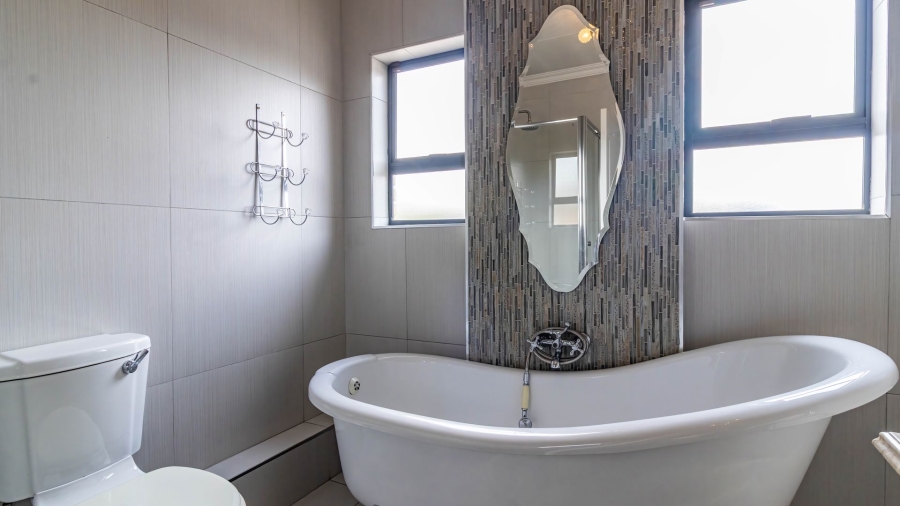 3 Bedroom Property for Sale in Raceview Gauteng