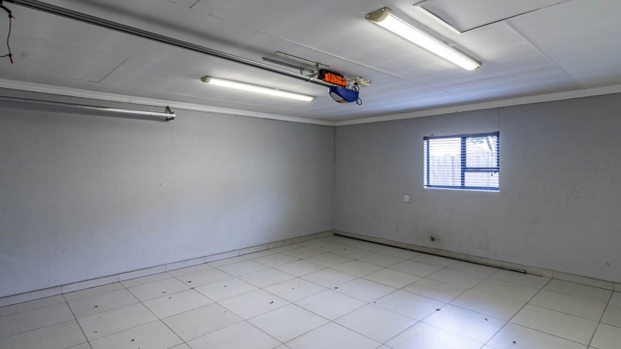 3 Bedroom Property for Sale in Raceview Gauteng