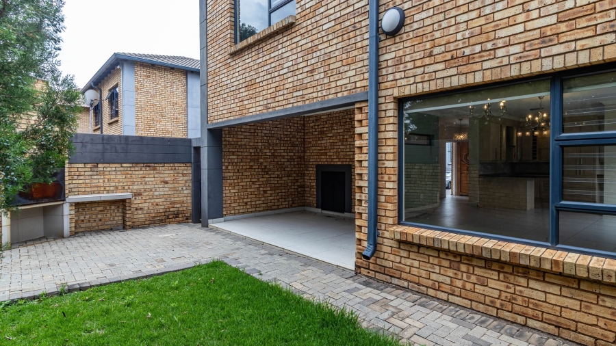 3 Bedroom Property for Sale in Raceview Gauteng