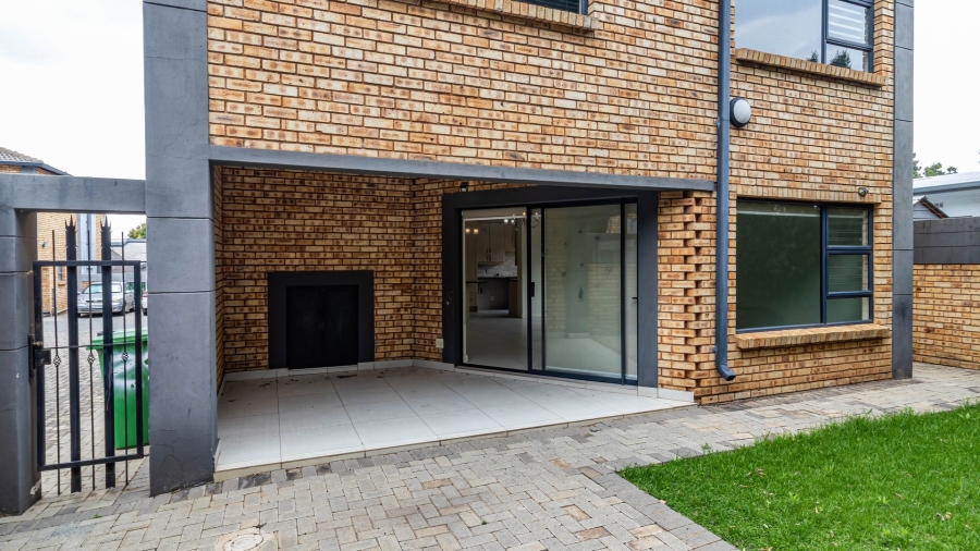 3 Bedroom Property for Sale in Raceview Gauteng