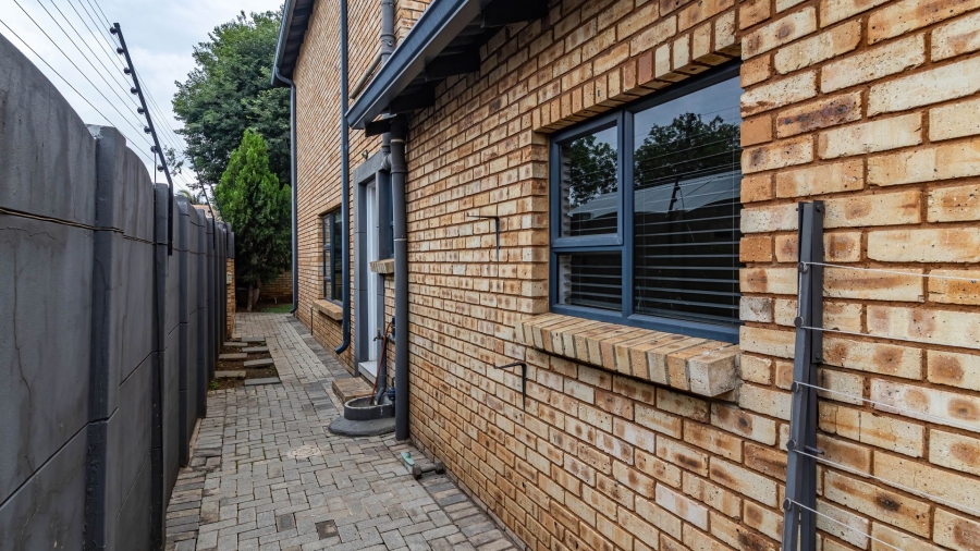 3 Bedroom Property for Sale in Raceview Gauteng