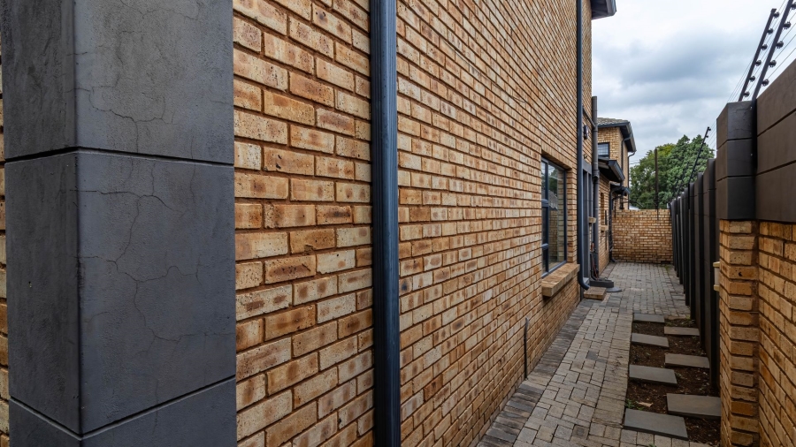 3 Bedroom Property for Sale in Raceview Gauteng