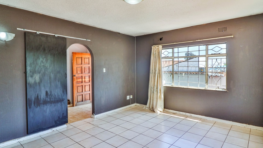 2 Bedroom Property for Sale in Turffontein Gauteng