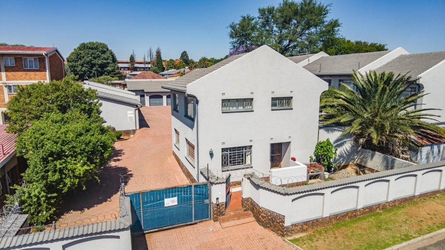 2 Bedroom Property for Sale in Turffontein Gauteng