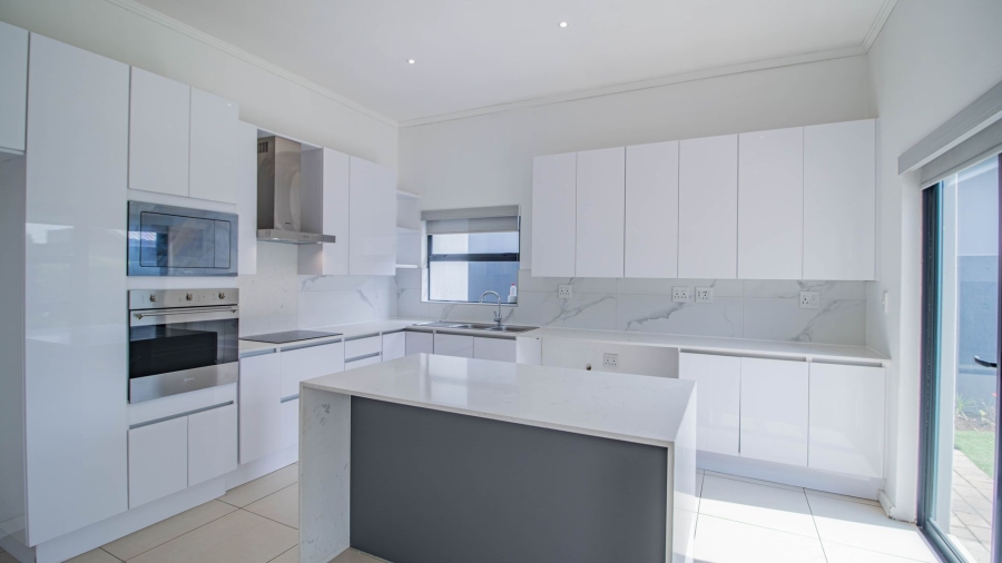 3 Bedroom Property for Sale in Eye of Africa Gauteng