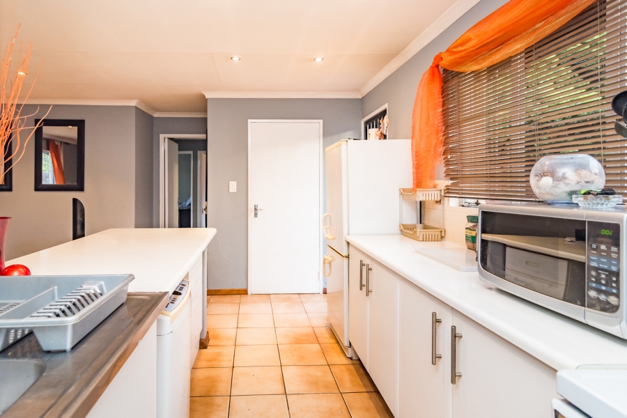 3 Bedroom Property for Sale in Strubensvallei Gauteng