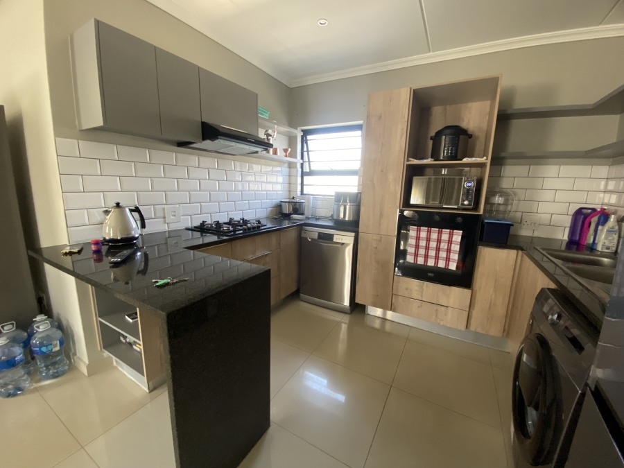 4 Bedroom Property for Sale in Lotus Gardens Gauteng