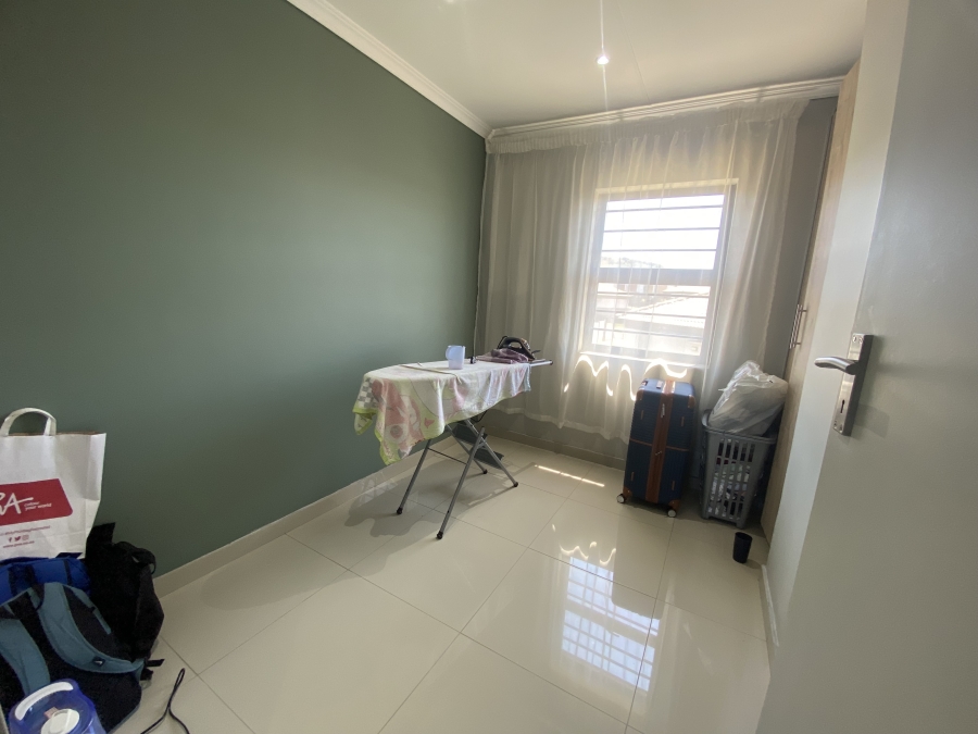 4 Bedroom Property for Sale in Lotus Gardens Gauteng