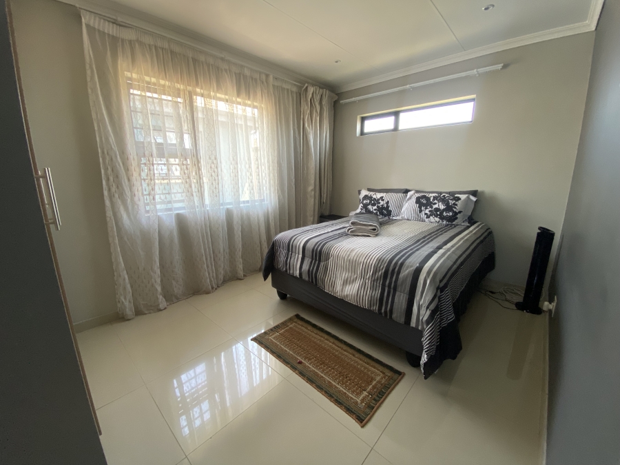 4 Bedroom Property for Sale in Lotus Gardens Gauteng