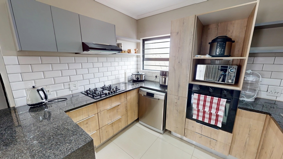 4 Bedroom Property for Sale in Lotus Gardens Gauteng