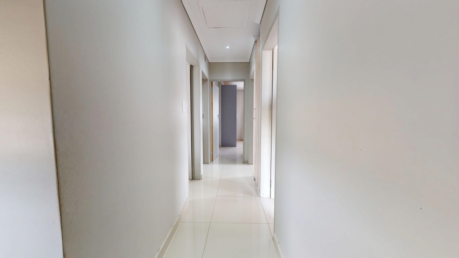 4 Bedroom Property for Sale in Lotus Gardens Gauteng