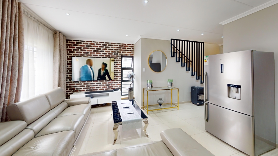 4 Bedroom Property for Sale in Lotus Gardens Gauteng