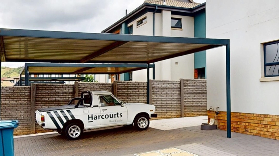 4 Bedroom Property for Sale in Lotus Gardens Gauteng