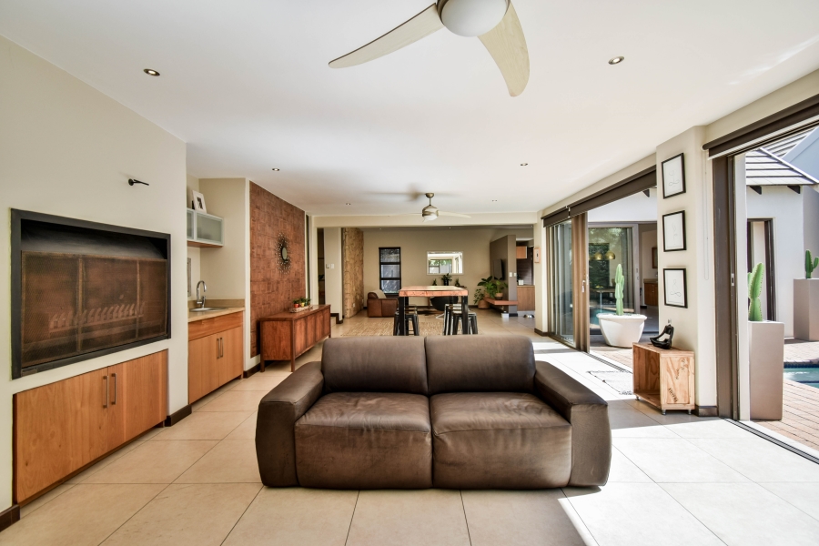 4 Bedroom Property for Sale in Midstream Estate Gauteng