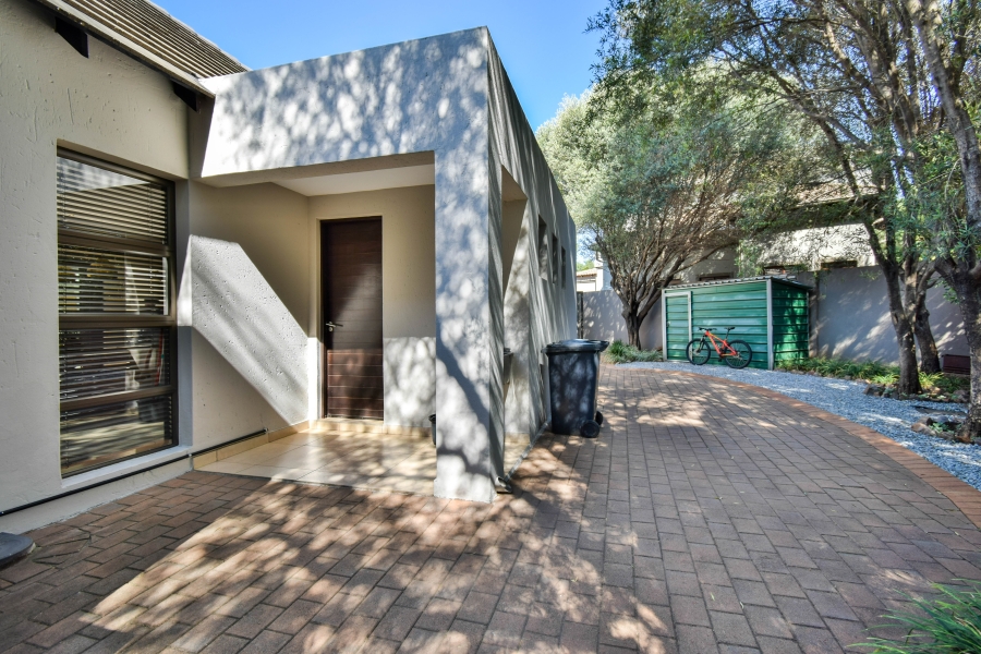 4 Bedroom Property for Sale in Midstream Estate Gauteng