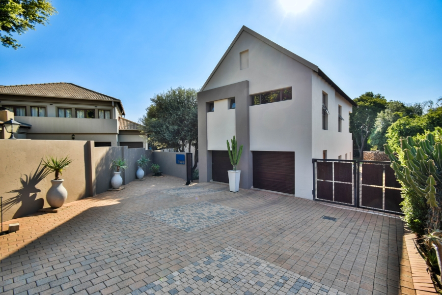 4 Bedroom Property for Sale in Midstream Estate Gauteng
