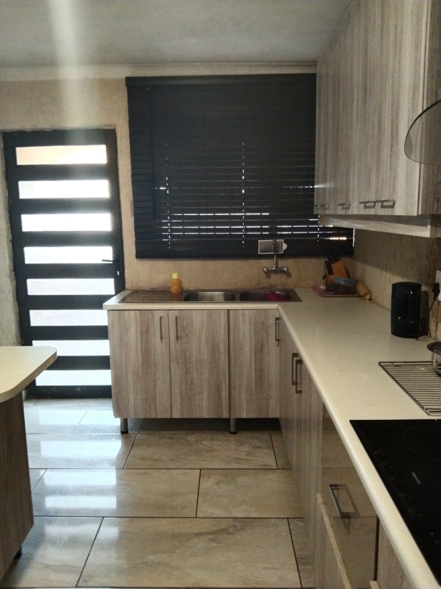To Let 3 Bedroom Property for Rent in Kwenele Gauteng