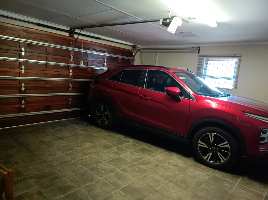 3 Bedroom Property for Sale in Eldorette Gauteng