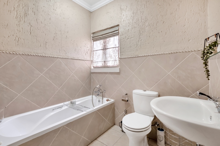 2 Bedroom Property for Sale in Montgomery Park Gauteng