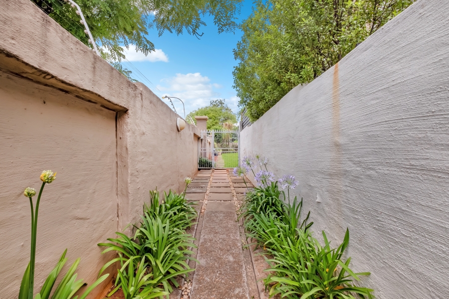 2 Bedroom Property for Sale in Montgomery Park Gauteng