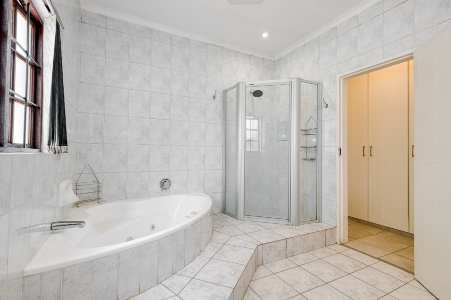 4 Bedroom Property for Sale in Craigavon Gauteng