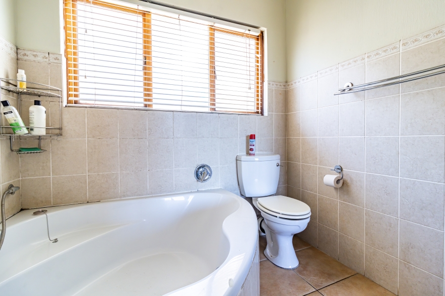 3 Bedroom Property for Sale in Winchester Hills Gauteng