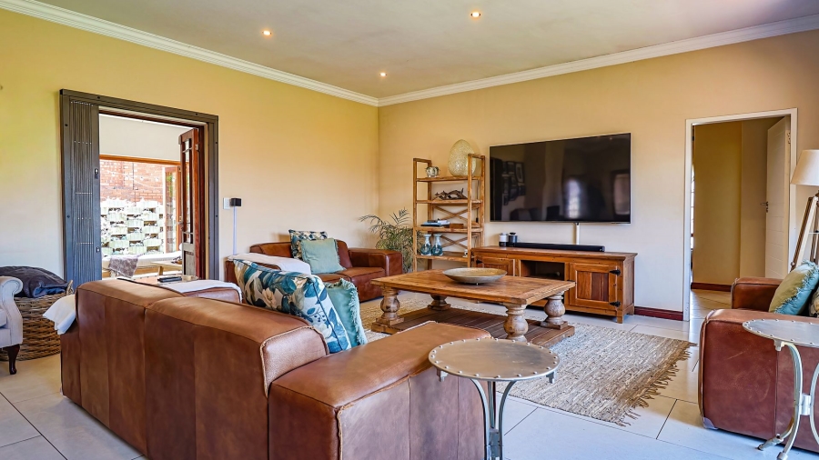 To Let 3 Bedroom Property for Rent in Rietvlei Ridge Country Estate Gauteng