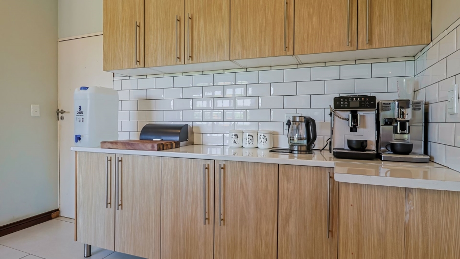 To Let 3 Bedroom Property for Rent in Rietvlei Ridge Country Estate Gauteng