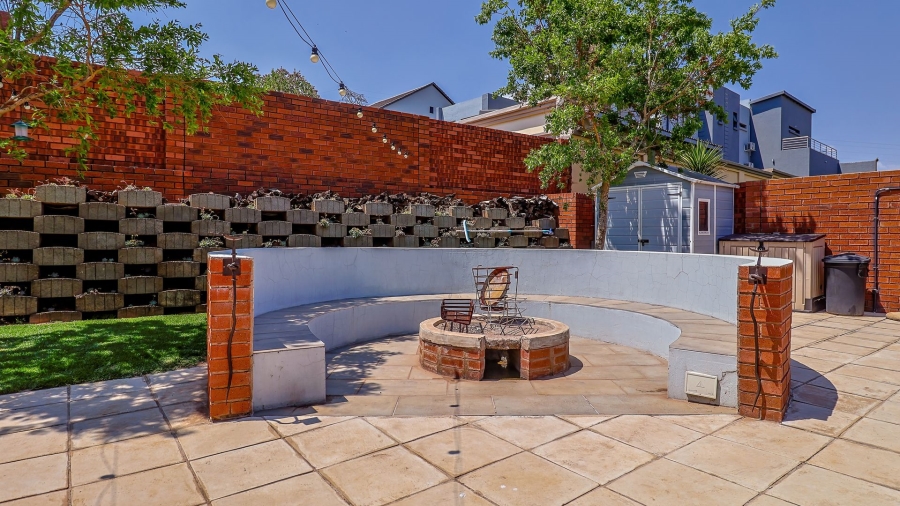 To Let 3 Bedroom Property for Rent in Rietvlei Ridge Country Estate Gauteng