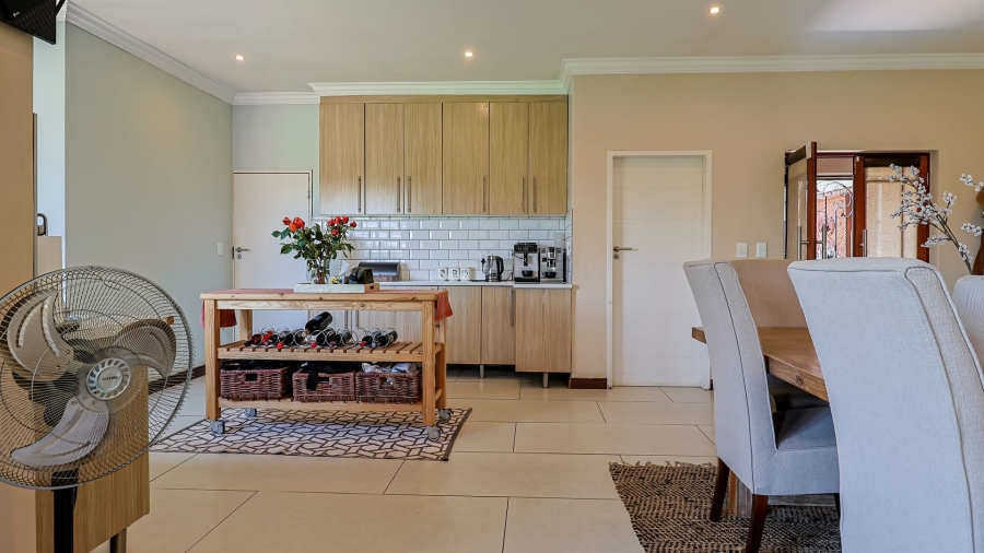 To Let 3 Bedroom Property for Rent in Rietvlei Ridge Country Estate Gauteng