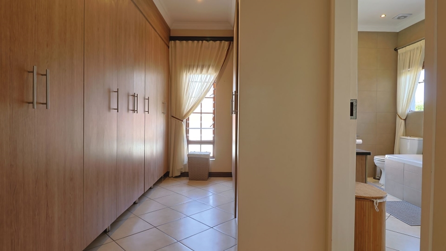 To Let 3 Bedroom Property for Rent in Rietvlei Ridge Country Estate Gauteng
